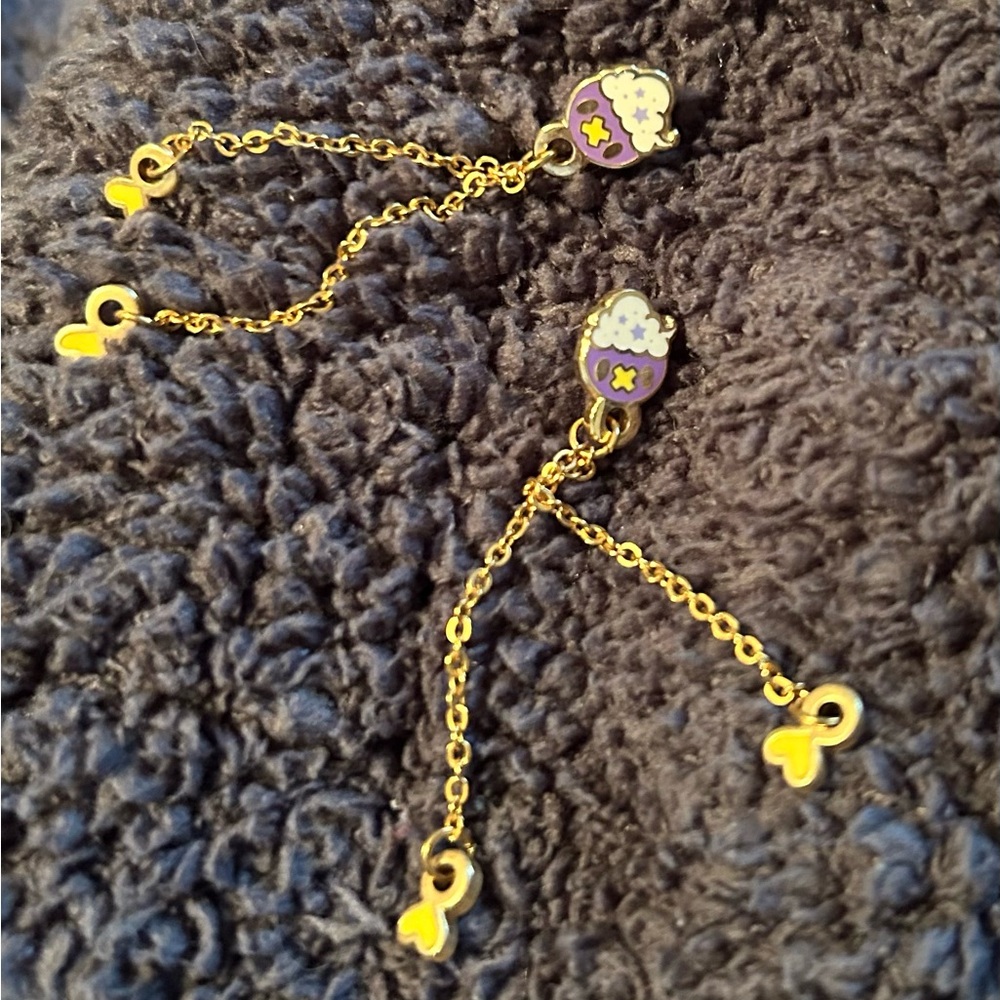 Drifloon Pokémon Gold Earrings